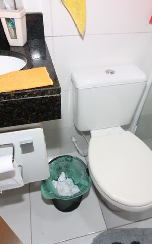 Casa de condomínio à venda com 65m², 2 quartos e 1 vagaBanheiro da Suíte 2