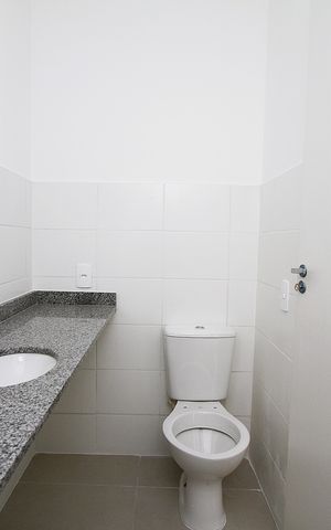 Apartamento à venda com 67m², 3 quartos e 2 vagasBanheiro da Suíte