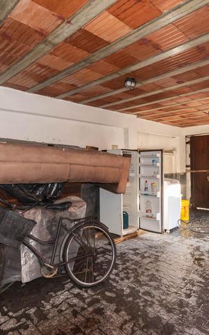 Casa à venda com 118m², 2 quartos e 1 vagaQuintal