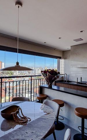 Apartamento à venda com 89m², 2 quartos e 1 vagaVaranda