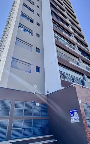 Apartamento à venda com 89m², 2 quartos e 1 vagaFachada com Plaquinha