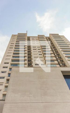 Apartamento à venda com 93m², 3 quartos e 2 vagas Apartamento à venda com 93m², 3 quartos e 2 vagasFachada