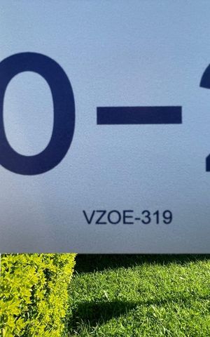 Apartamento à venda com 62m², 2 quartos e sem vaga Apartamento à venda com 62m², 2 quartos e sem vagaPlaca instalada em 17/06/2026 - Cod.VZOE-319