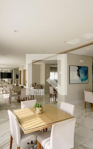 Apartamento à venda com 55m², 2 quartos e 1 vaga Apartamento à venda com 55m², 2 quartos e 1 vagaÁrea Comum