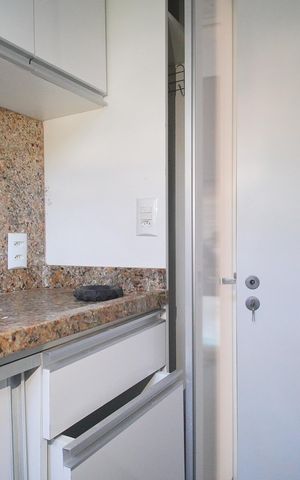 Casa à venda com 180m², 3 quartos e 2 vagasÁrea de Serviço