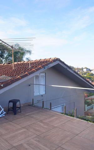 Casa à venda com 180m², 3 quartos e 2 vagasÁrea externa