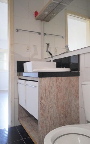 Casa à venda com 180m², 3 quartos e 2 vagasBanheiro da Suíte