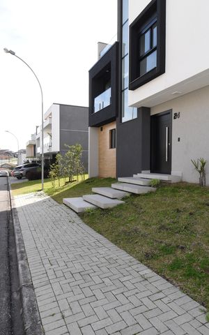 Casa de condomínio à venda com 250m², 3 quartos e 2 vagasÁrea externa