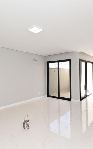 Casa de condomínio à venda com 250m², 3 quartos e 2 vagasSala/Cozinha