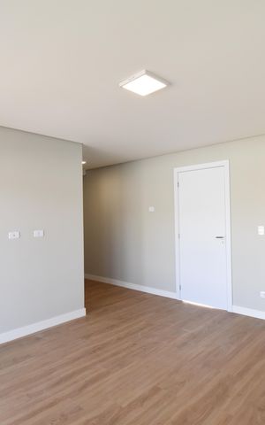 Casa de condomínio à venda com 250m², 3 quartos e 2 vagasSuíte