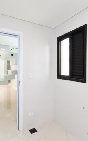 Casa de condomínio à venda com 250m², 3 quartos e 2 vagasÁrea de Serviço