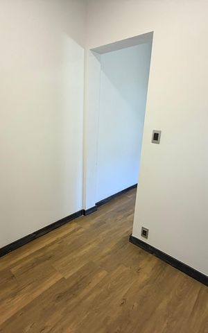 Casa de condomínio para alugar com 495m², 7 quartos e 4 vagas Casa de condomínio para alugar com 495m², 7 quartos e 4 vagasCorredor