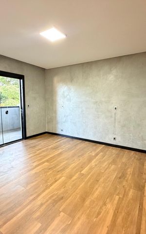 Casa de condomínio para alugar com 495m², 7 quartos e 4 vagas Casa de condomínio para alugar com 495m², 7 quartos e 4 vagasSala