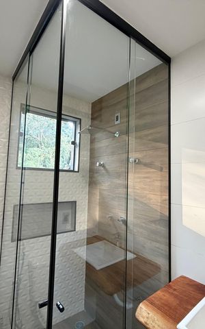 Casa de condomínio para alugar com 495m², 7 quartos e 4 vagas Casa de condomínio para alugar com 495m², 7 quartos e 4 vagasBanheiro social