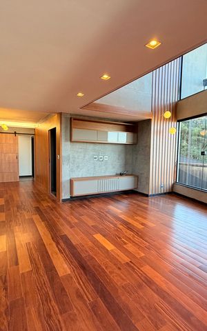 Casa de condomínio para alugar com 495m², 7 quartos e 4 vagas Casa de condomínio para alugar com 495m², 7 quartos e 4 vagasSala
