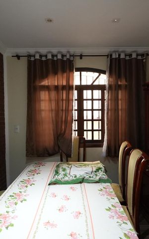 Casa à venda com 125m², 3 quartos e 6 vagasCopa