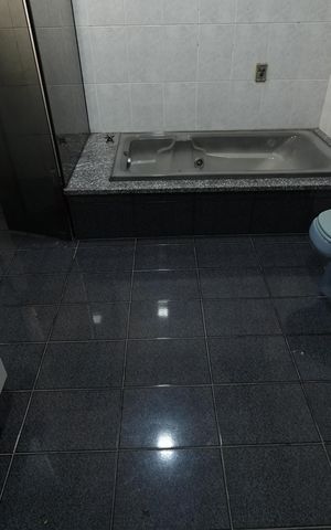 Casa à venda com 125m², 3 quartos e 6 vagasBanheiro da Suíte