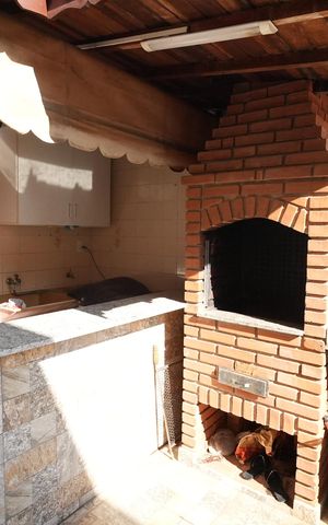 Casa à venda com 125m², 3 quartos e 6 vagasÁrea gourmet