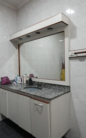 Casa à venda com 125m², 3 quartos e 6 vagasBanheiro da Suíte