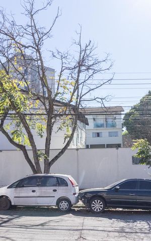 Casa de condomínio à venda com 121m², 2 quartos e 1 vaga Casa de condomínio à venda com 121m², 2 quartos e 1 vagaFachada