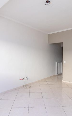 Casa de condomínio à venda com 121m², 2 quartos e 1 vaga Casa de condomínio à venda com 121m², 2 quartos e 1 vagaSala