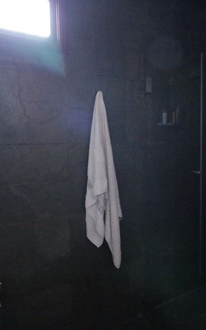 Casa de condomínio à venda com 250m², 5 quartos e 2 vagasBanheiro