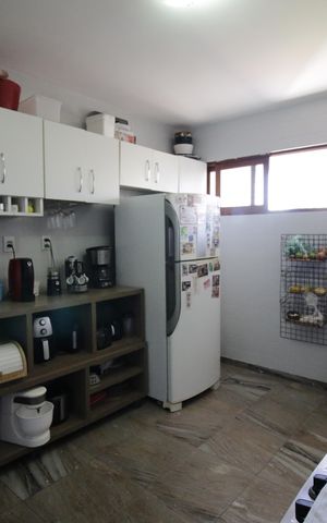 Casa de condomínio à venda com 250m², 5 quartos e 2 vagasCozinha