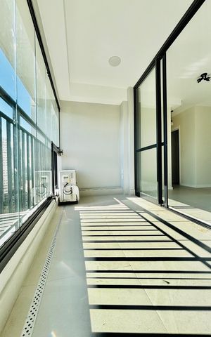 Apartamento para alugar com 64m², 2 quartos e 1 vaga Apartamento para alugar com 64m², 2 quartos e 1 vagaVaranda