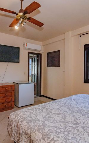 Casa à venda com 280m², 2 quartos e 2 vagas Casa à venda com 280m², 2 quartos e 2 vagasSuíte 1