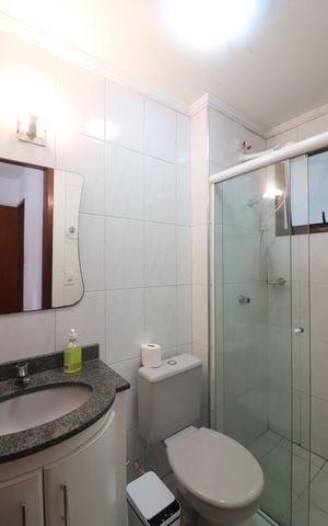 Apartamento à venda com 77m², 2 quartos e 1 vagaQuarto 1 - Suíte Banheiro 