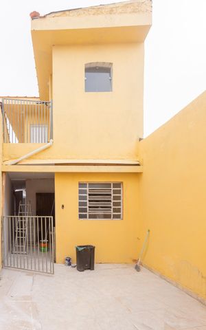 Casa para alugar com 316m², 3 quartos e 3 vagasQuintal