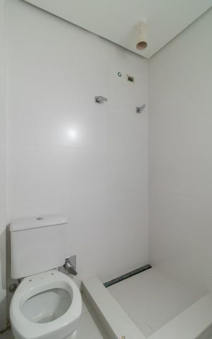 Apartamento para alugar com 180m², 3 quartos e 2 vagasBanheiro da Suíte