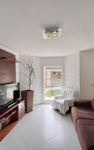 Casa de condomínio à venda com 270m², 3 quartos e 3 vagas Casa de condomínio à venda com 270m², 3 quartos e 3 vagasSala