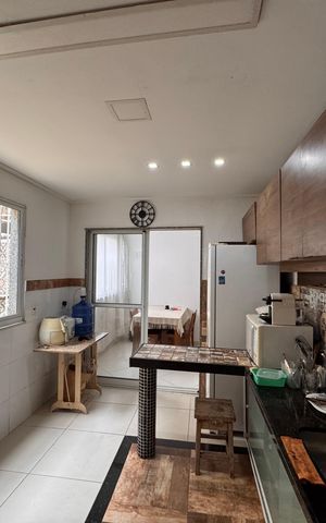 Casa de condomínio à venda com 270m², 3 quartos e 3 vagas Casa de condomínio à venda com 270m², 3 quartos e 3 vagasCozinha