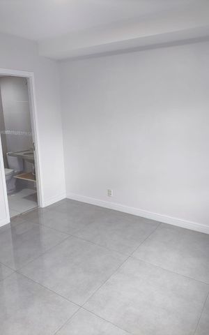 Studio para alugar com 25m², 1 quarto e sem vaga Studio para alugar com 25m², 1 quarto e sem vagaSala/Quarto