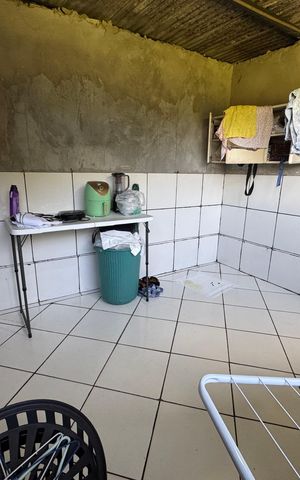 Casa à venda com 225m², 6 quartos e 4 vagas Casa à venda com 225m², 6 quartos e 4 vagasÁrea de Serviço anexo 2