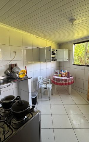 Casa à venda com 225m², 6 quartos e 4 vagas Casa à venda com 225m², 6 quartos e 4 vagasCozinha anexo 2