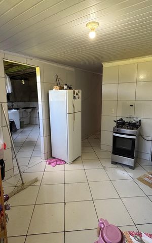 Casa à venda com 225m², 6 quartos e 4 vagas Casa à venda com 225m², 6 quartos e 4 vagasCozinha anexo 2