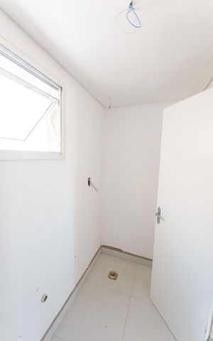 Apartamento para alugar com 129m², 3 quartos e 2 vagas Apartamento para alugar com 129m², 3 quartos e 2 vagasBanheiro da suíte