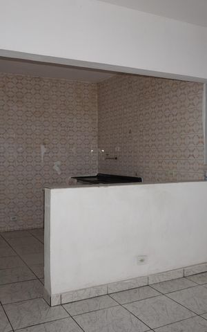 Casa para alugar com 45m², 2 quartos e sem vagaSala