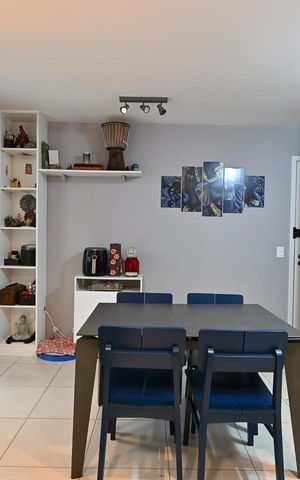 Apartamento à venda com 44m², 1 quarto e 1 vagaSala de Jantar