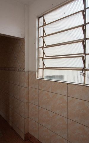 Casa para alugar com 59m², 2 quartos e 1 vaga Casa para alugar com 59m², 2 quartos e 1 vagaÁrea de Serviço