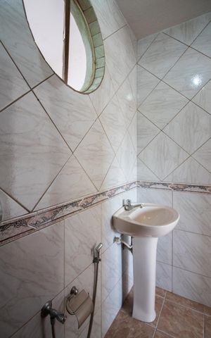 Casa para alugar com 59m², 2 quartos e 1 vaga Casa para alugar com 59m², 2 quartos e 1 vagaBanheiro da Suíte