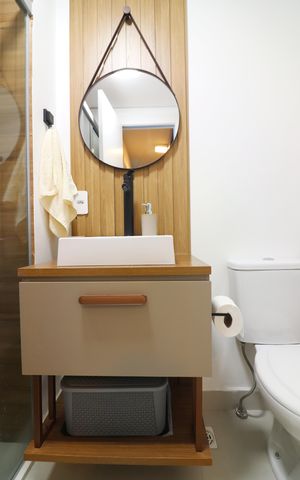 Apartamento à venda com 58m², 2 quartos e 1 vagaBanheiro Social