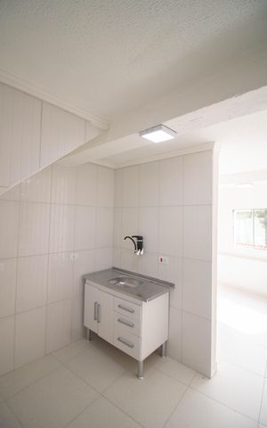Casa para alugar com 40m², 1 quarto e sem vagaCOZINHA E ÁREA DE SERVIÇO