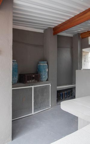Casa para alugar com 40m², 1 quarto e sem vagaÁREA COMUM