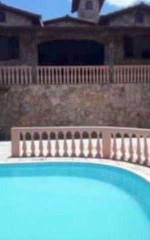 Casa para alugar com 250m², 4 quartos e 3 vagas