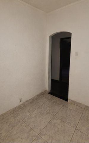 Casa para alugar com 250m², 4 quartos e 3 vagas