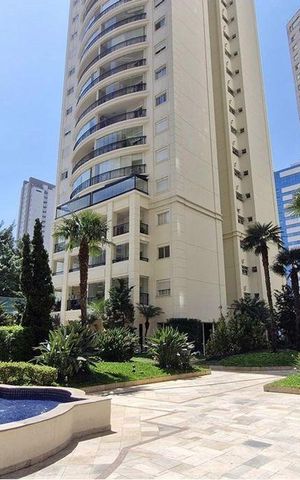 Apartamento à venda com 107m², 3 quartos e 3 vagas Apartamento à venda com 107m², 3 quartos e 3 vagasÁrea externa