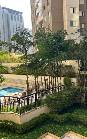 Apartamento à venda com 107m², 3 quartos e 3 vagas Apartamento à venda com 107m², 3 quartos e 3 vagasÁrea externa